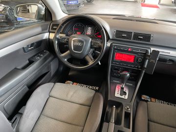 Audi A4 Avant 3.0 TDI quattro *NAVI*BI-XENON*TEMPOMAT