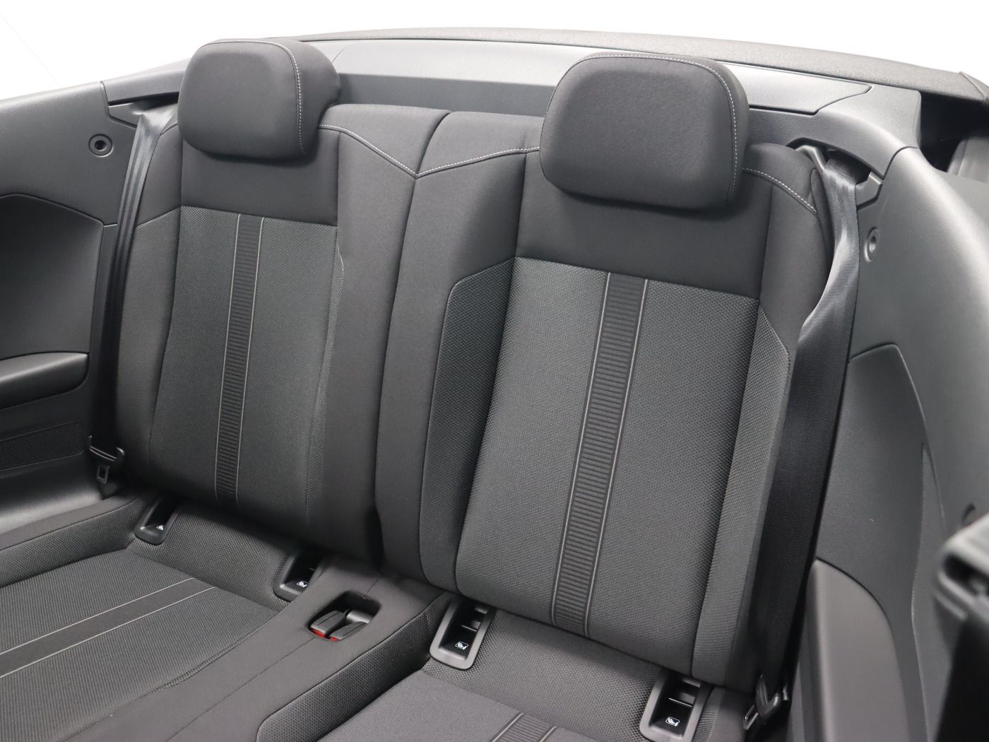 Volkswagen T-Roc - Bild 10