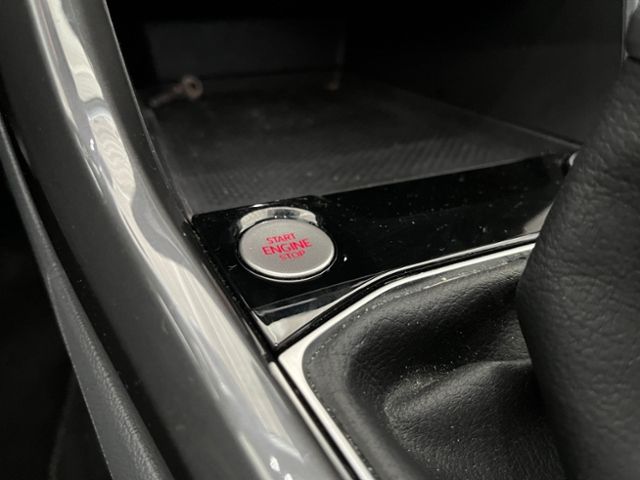 Fahrzeugabbildung Volkswagen T-Cross 1.5 TSI DSG STYLE NAVI KAMERA KESSY