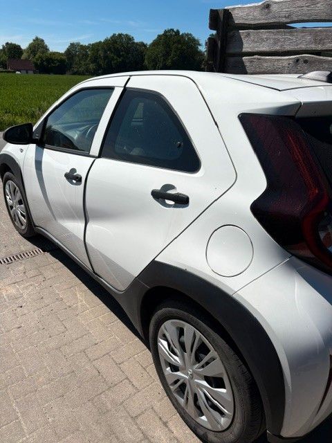 Image of Toyota Aygo (X)