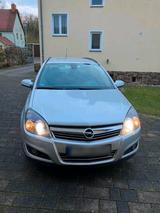 Opel Astra 1.7 CTDI. - Opel Astra aus 2009 mit Diesel-Antrieb: Kombi, 1.7