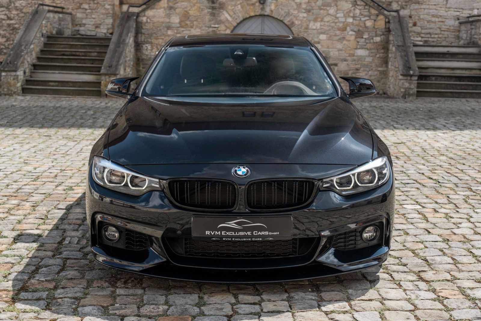 Fahrzeugabbildung BMW 440I COUPE M-PERFORMANCE H&K LED HUD KAM CARPLAY