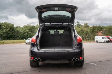 Porsche Cayenne - 9