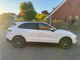 Porsche Cayenne 2.9 V6 S 440 PS Leder AHK 360 PANO MEMO - Porsche Cayenne: 9pa