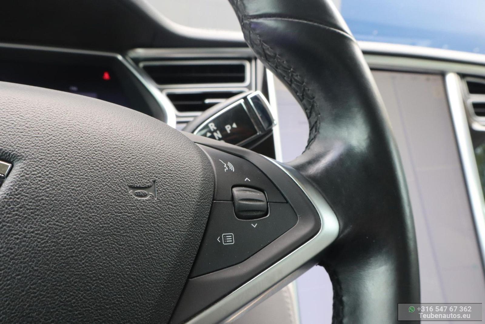 TESLA MODEL S 85 367 CH – 85 KWH – 87 % SOH – 175 763 KM – TOIT PANO – CAMÉRA – SIÈGES ÉLECTRIQUES – JANTES 19" – 2 CLÉS