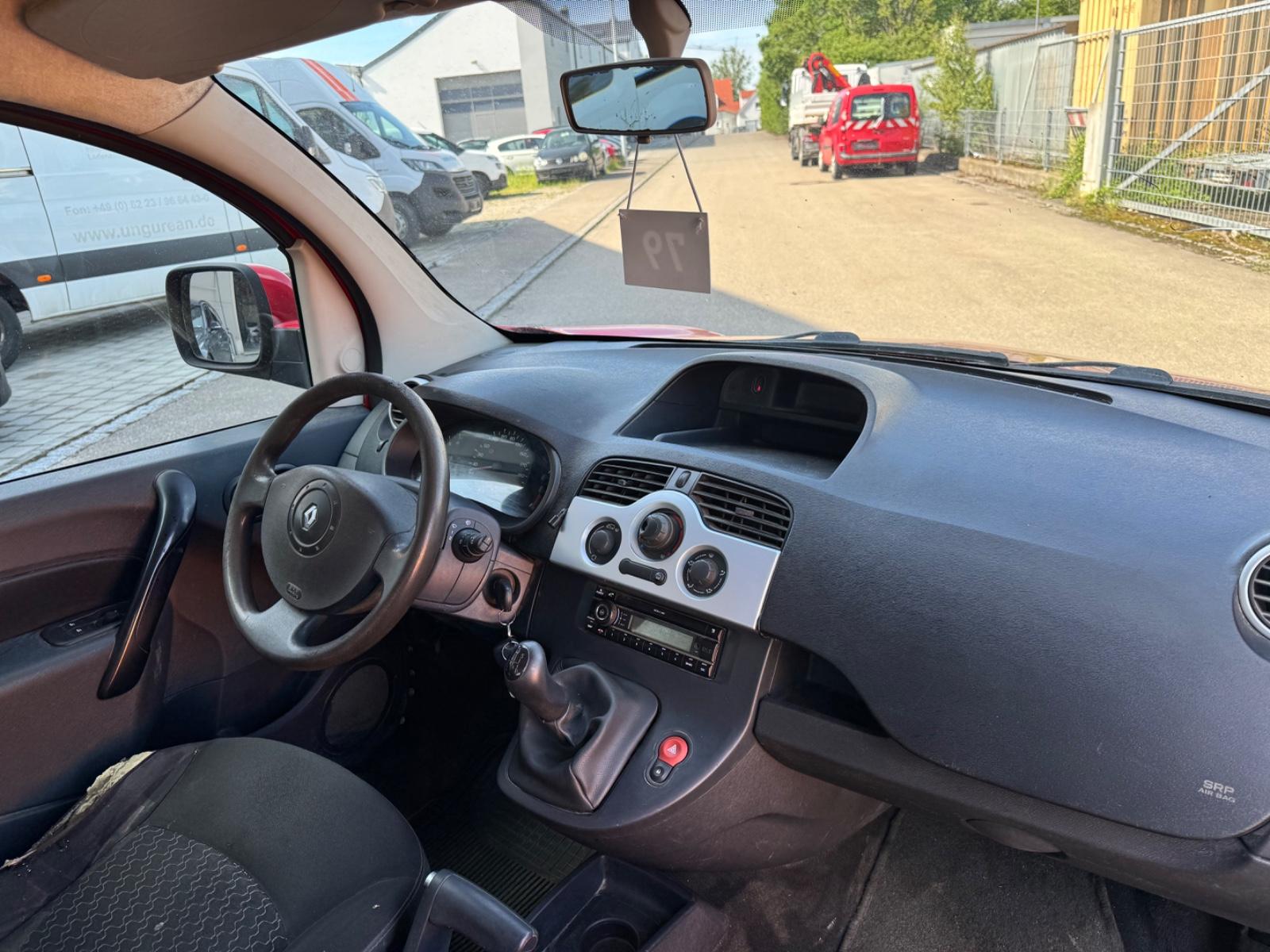 Renault Kangoo 2012 — photo 14