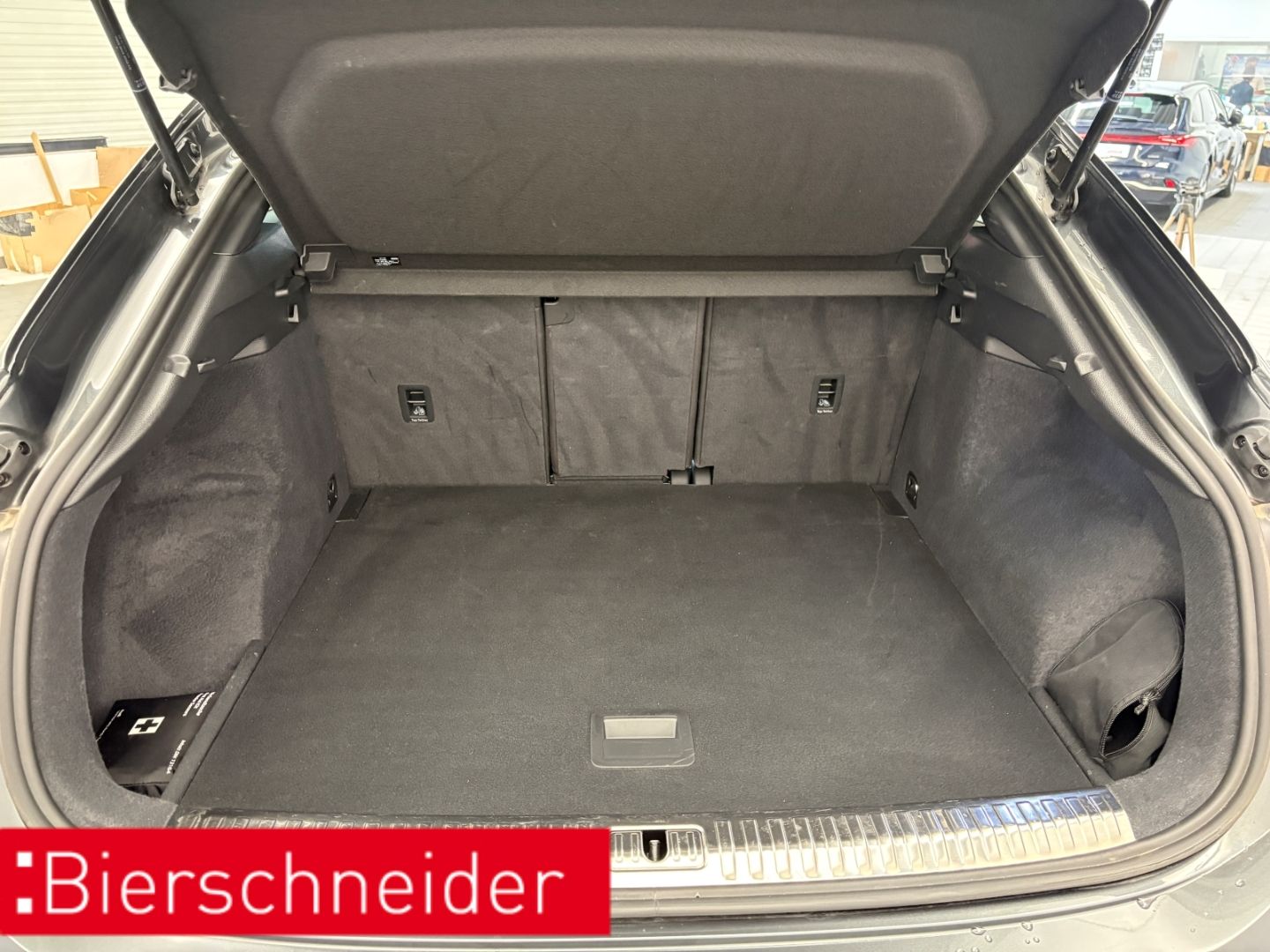 Audi Q3 Sportback 45 TFSI qu S tronic line LED 19 PDC foto 17