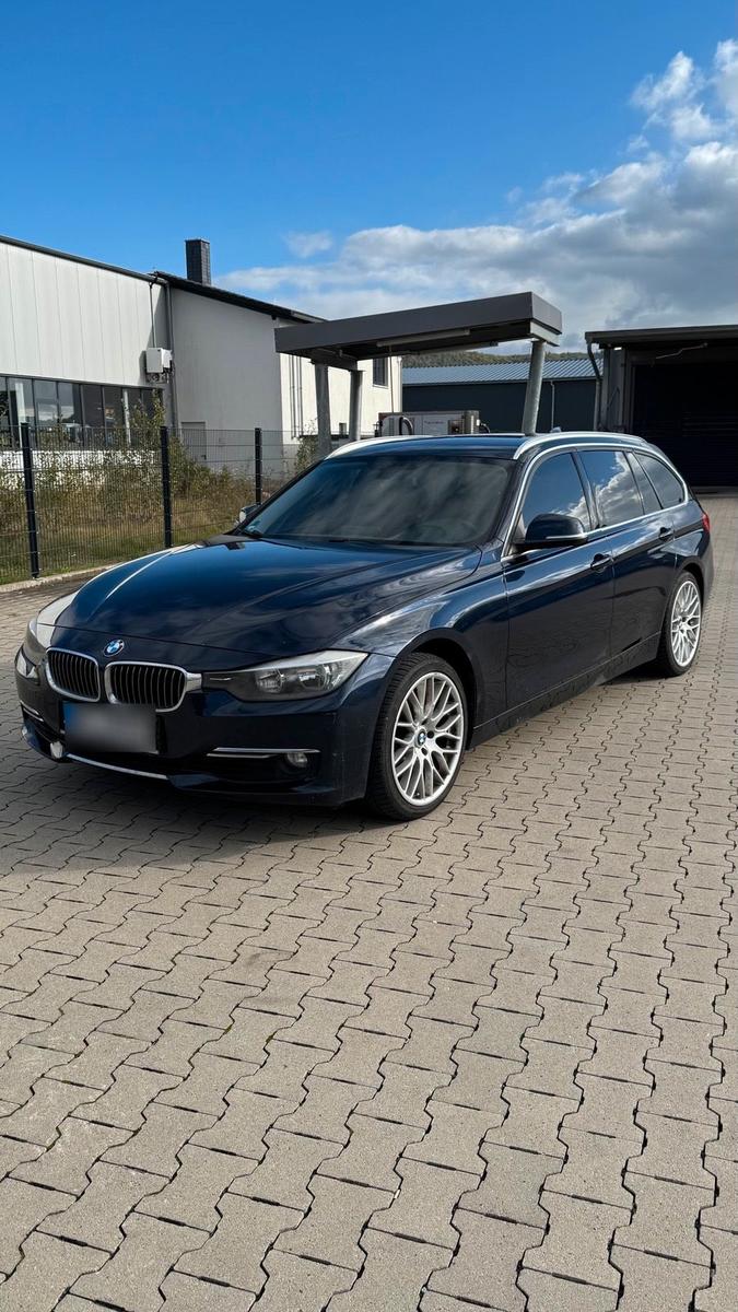 BMW 330