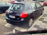 Toyota Verkauf Auto - Toyota Auris Gebrauchtwagen in Köln