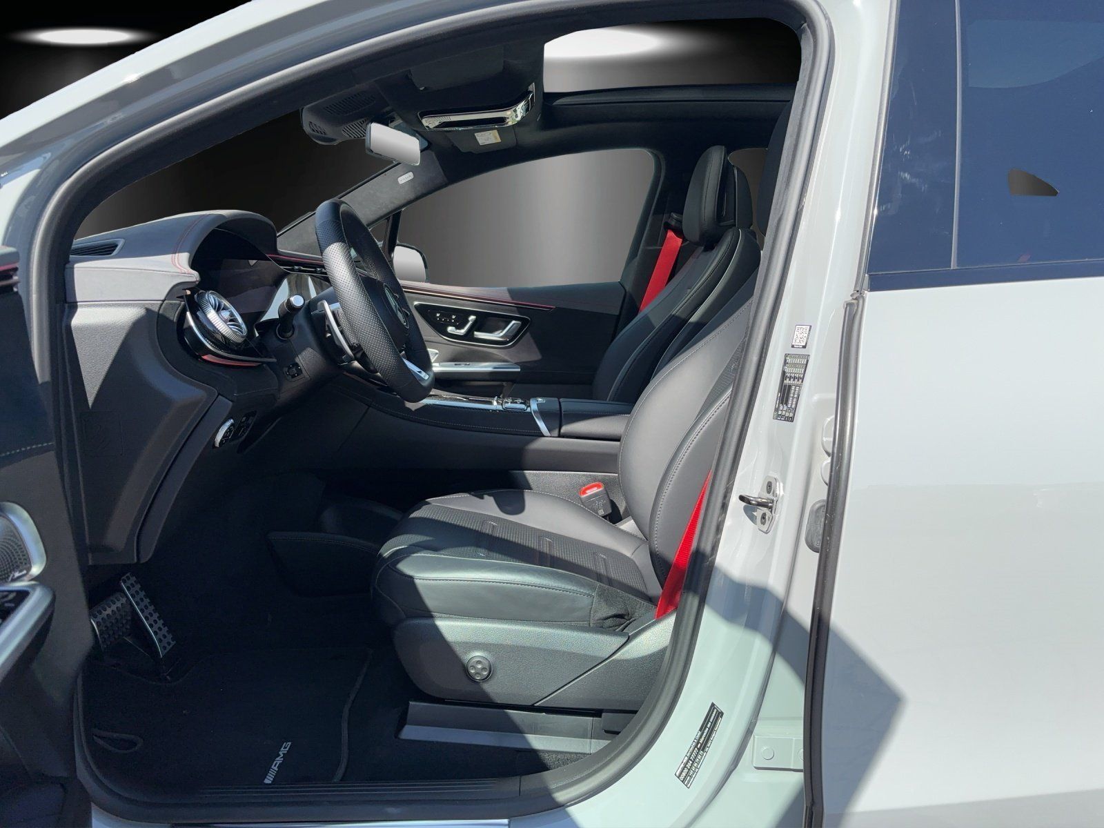 Fahrzeugabbildung Mercedes-Benz EQE53 AMG SUV Prem+ DYNAMIC+ Hyper HUD Carbon TV