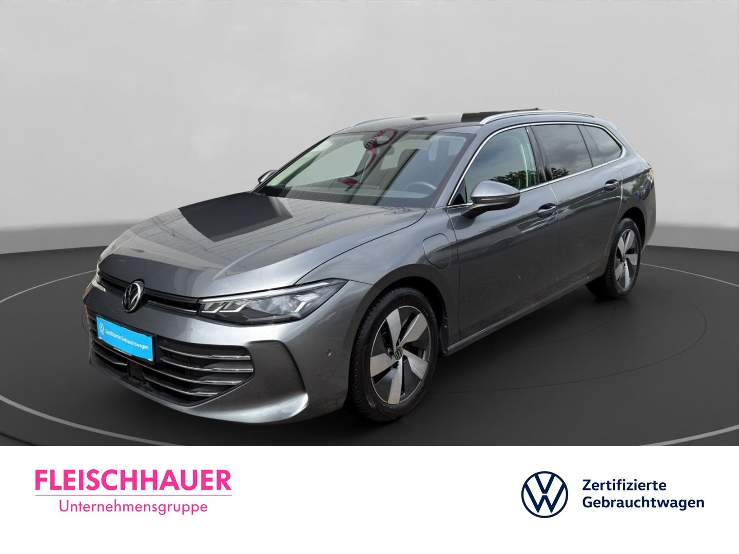 VW Passat 1.5 TSI eHybrid Business AHK+CarPlay+LED+