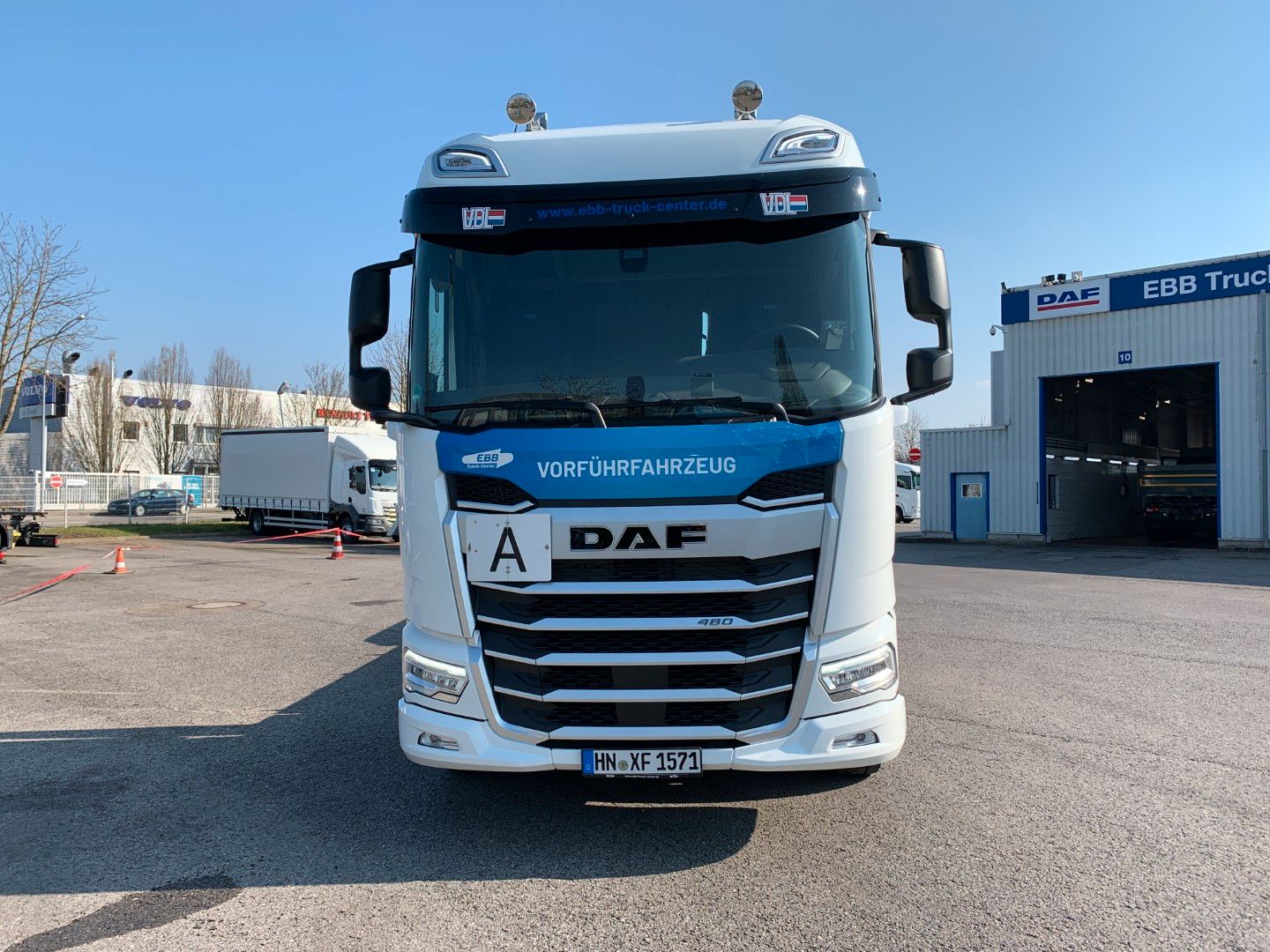Fahrzeugabbildung DAF FAN XF 480 NGD VDL-Abrollkipper