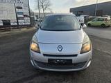 Renault Scenic Authentique/NAVI/PDC 81 kW (110 PS), S... - Renault Scenic: 1.8