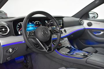 Mercedes E 200 - 2