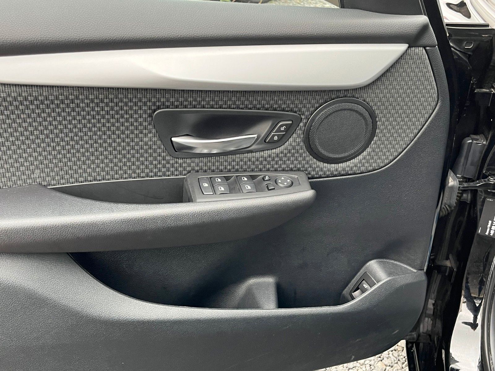 Fahrzeugabbildung BMW 218d Gran Tourer Aut. Navi AHK Panorama 2.HD PDC