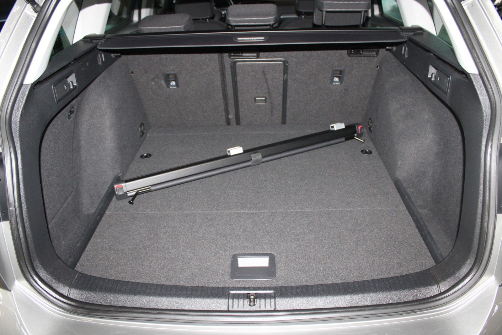 Fahrzeugabbildung Volkswagen Golf 2.0 TDI BMT DSG Comfortline LED STDHZ uvm.