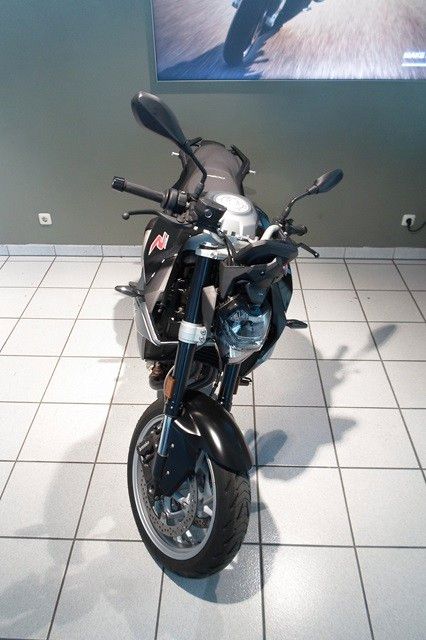 Fahrzeugabbildung BMW F900 R mit Vollausstattung !