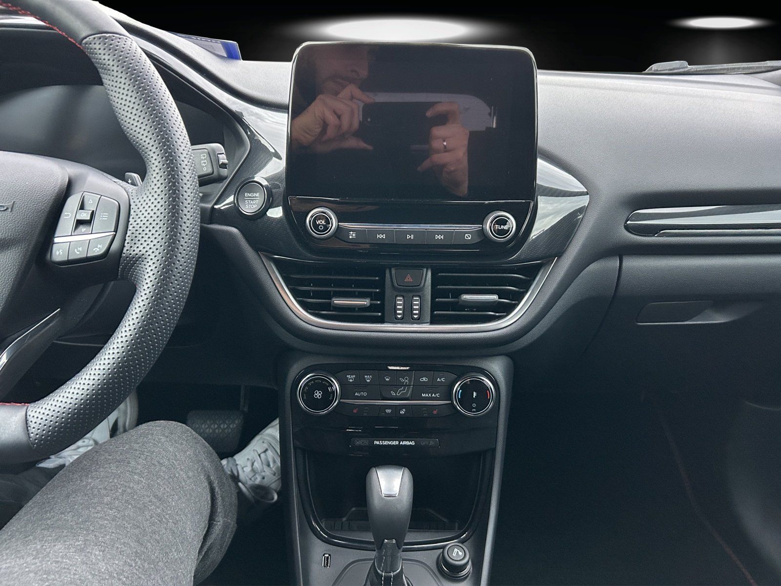 Fahrzeugabbildung Ford Puma 1.0 ST-Line NAVI/PDC/RFK/ABSTANDSTEMPOMAT