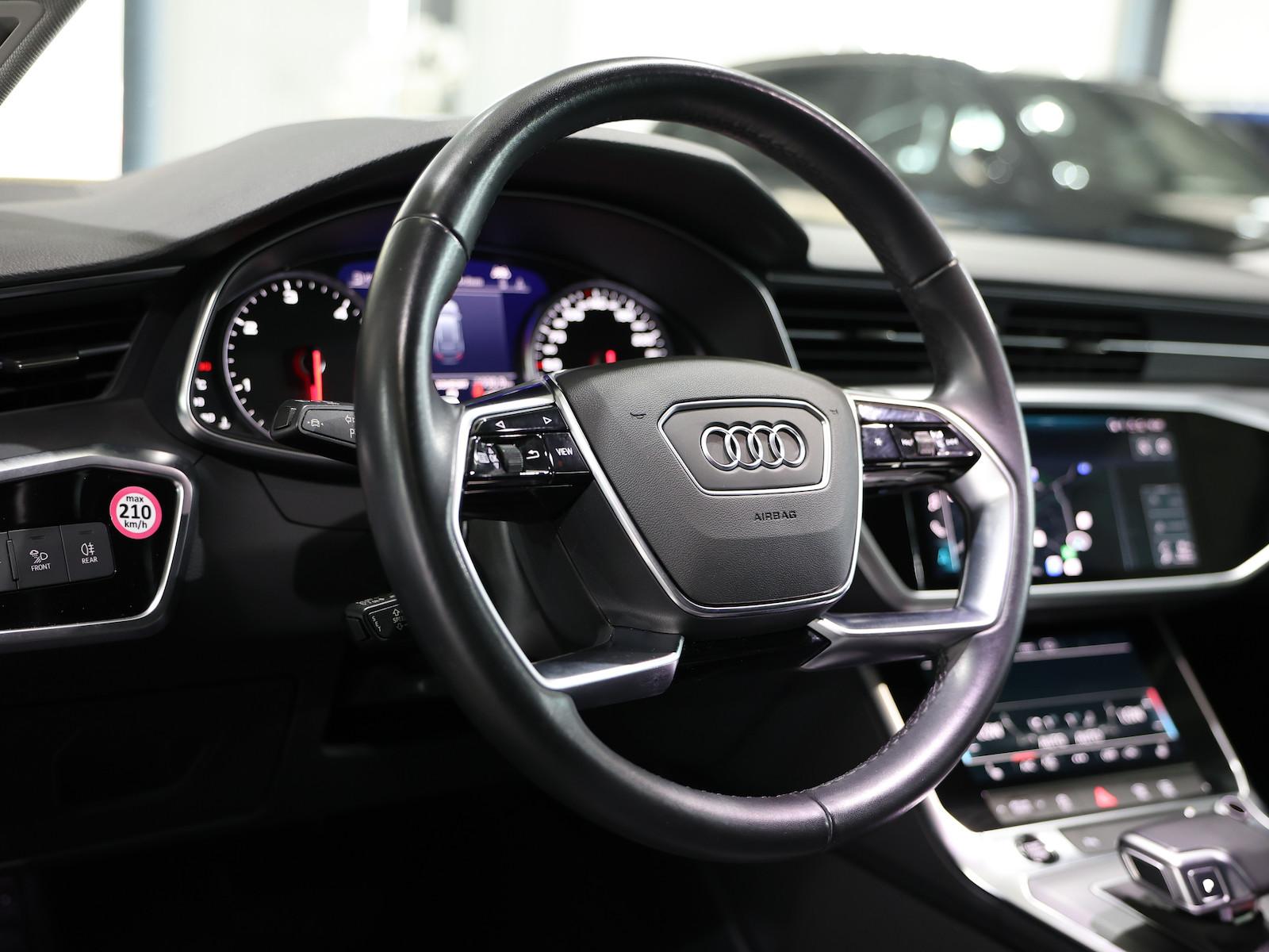 Audi A6 Avant 35 TDI S-LINE SPORT / VOLL-LEDER / LED