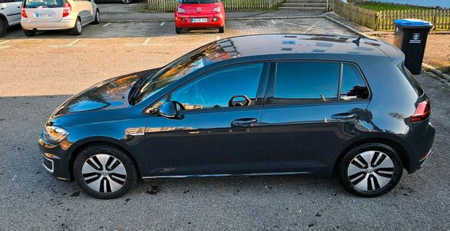 Volkswagen E-Golf mit Top Ausstattung