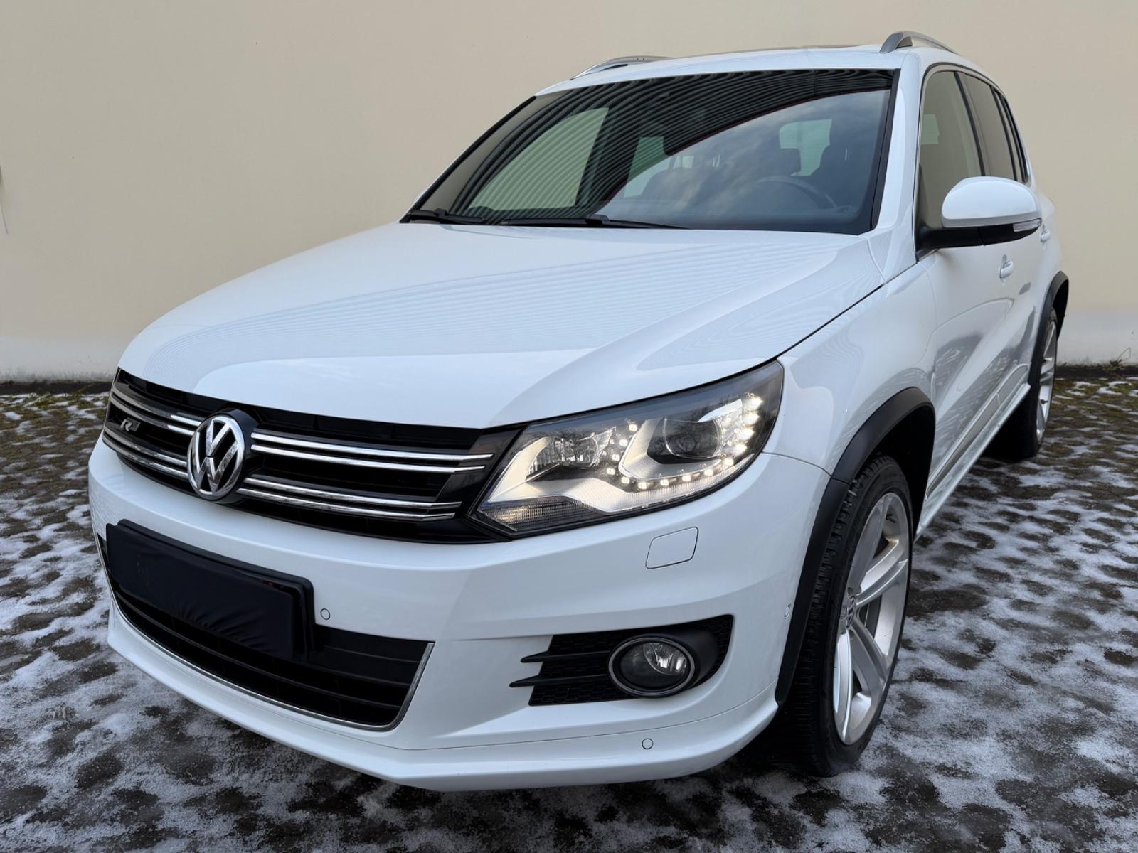 Volkswagen Tiguan 4Motion | 2x R-Line | Pano | AHK | Standh