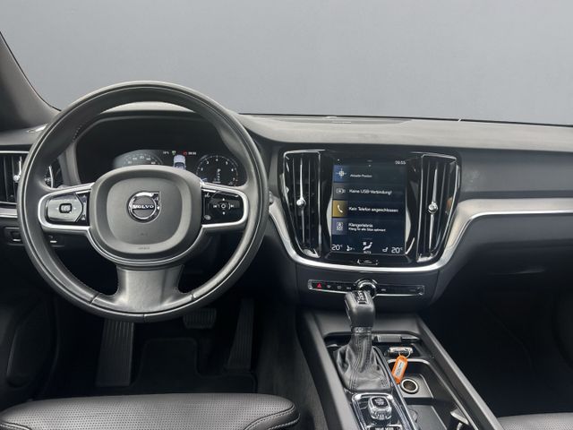 V60 Kombi Inscription AWD *StandHZG+AHK+Navi+Led