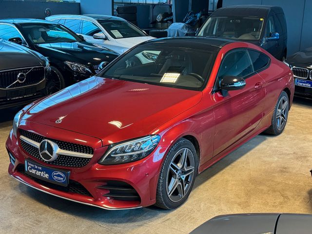 Mercedes-Benz C 300Coupe PANO CAM LED AMG APPLE NAV LEDER