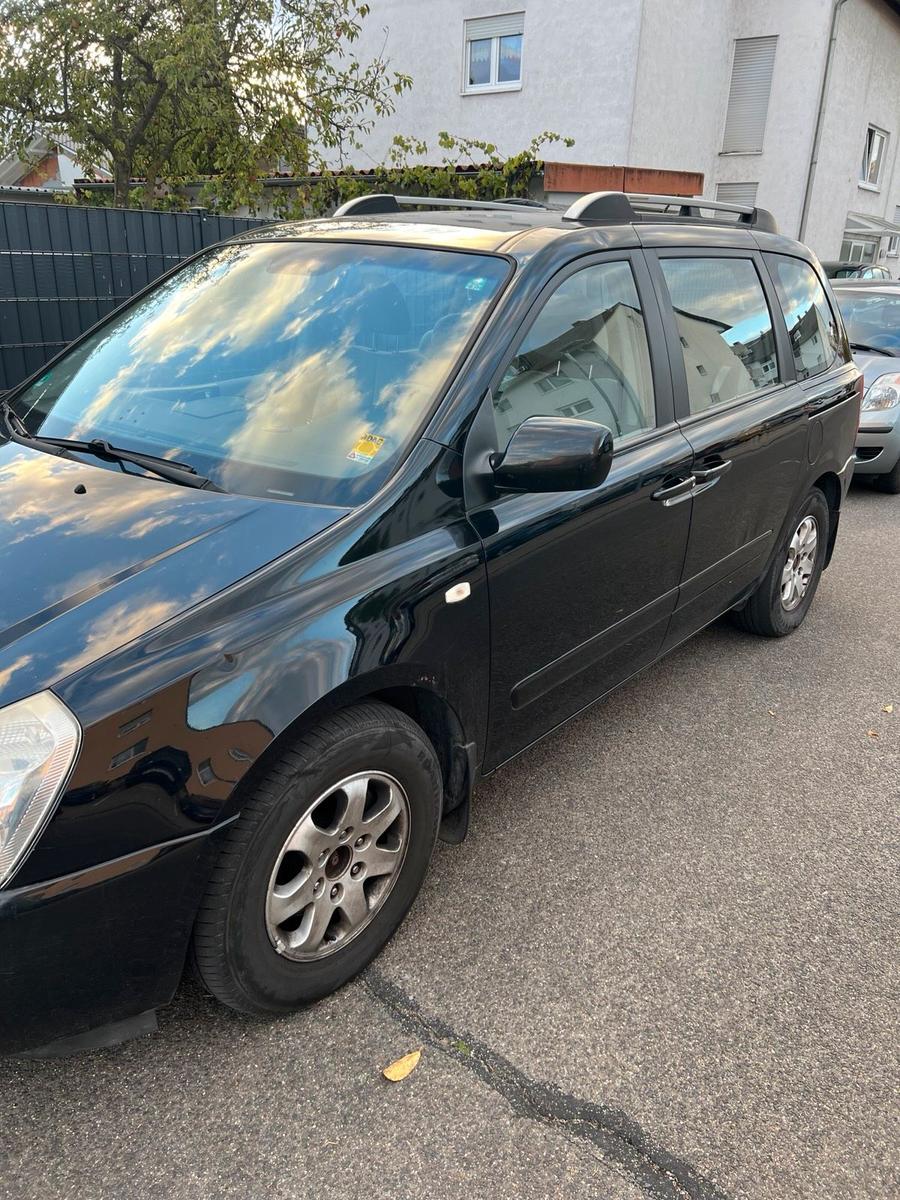 Kia Carnival, 2008