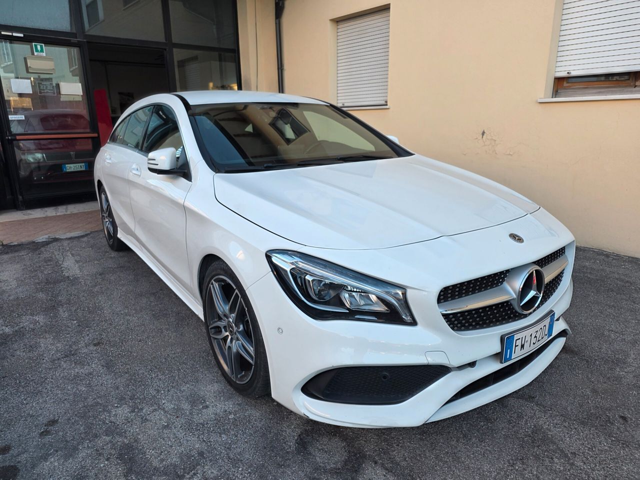 Mercedes-Benz Mercedes-benz CLA 200 d S.W. 4Matic Automatic Pr imagem 3