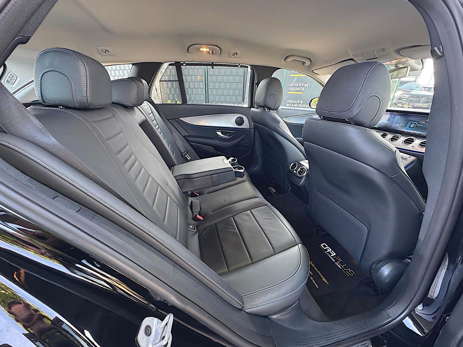 Fahrzeugabbildung Mercedes-Benz E 300 de AMG Line Business *Widescreen*LED*