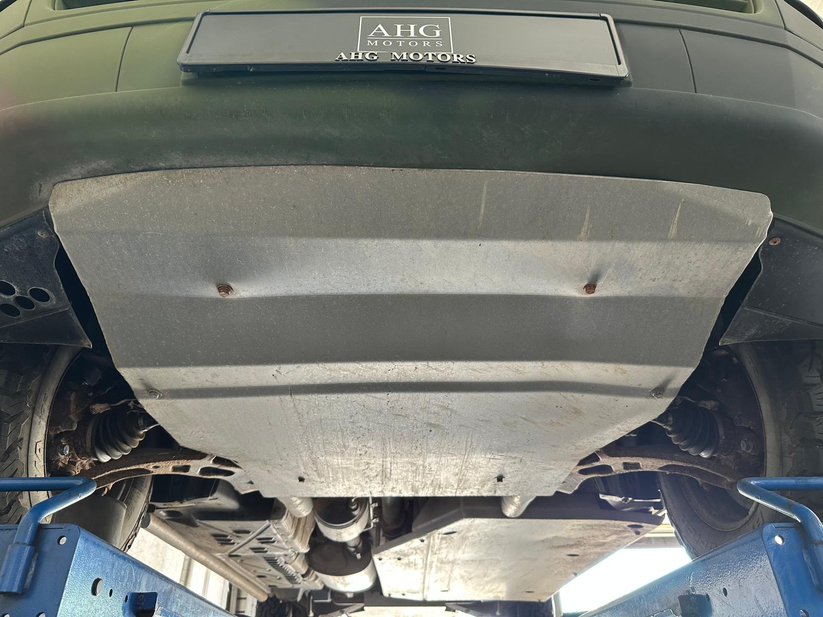 Volkswagen T5 WIDDER 4MOTION ROCKTON SEIKEL BUNDESWEHR OFFR