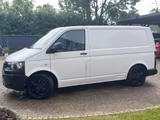 Volkswagen T5 Transporter, Ideal für Camperumbau - VW T5 Transporter von privat