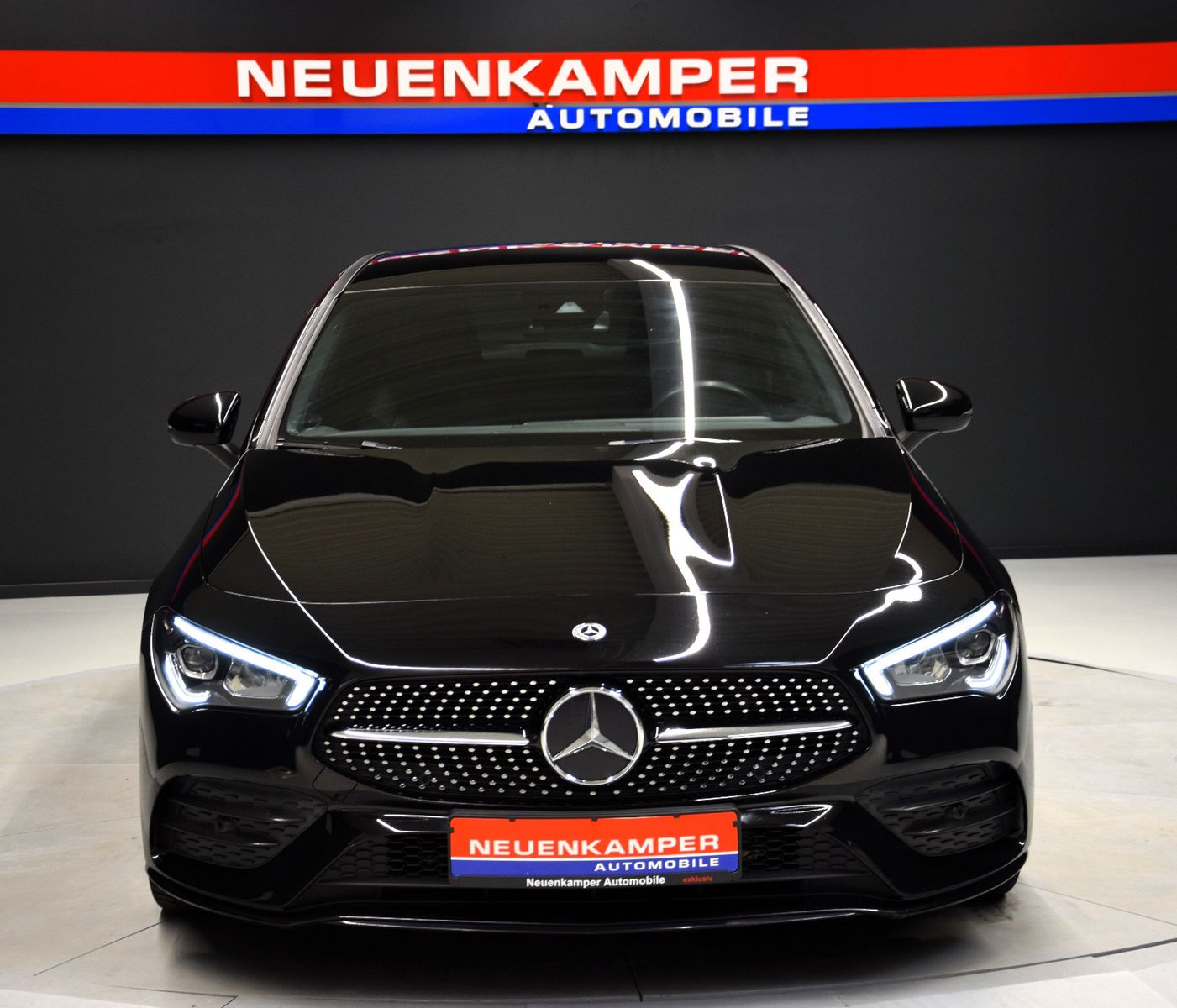 Fahrzeugabbildung Mercedes-Benz CLA 250 Shooting Brake AMG Kamera Night Tempomat