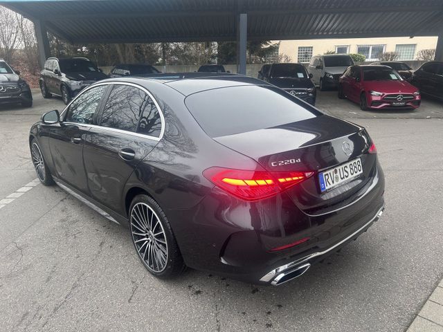 Mercedes-Benz C 220