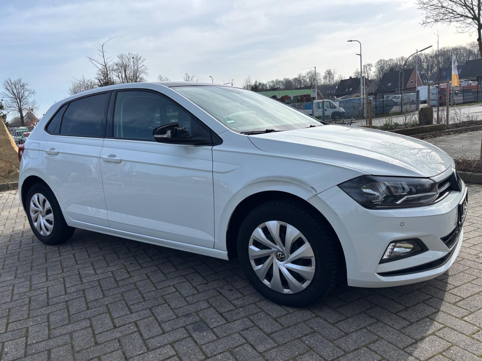 Volkswagen Polo 1.0 TSI  Comfortline/Navi/Camera/AHK