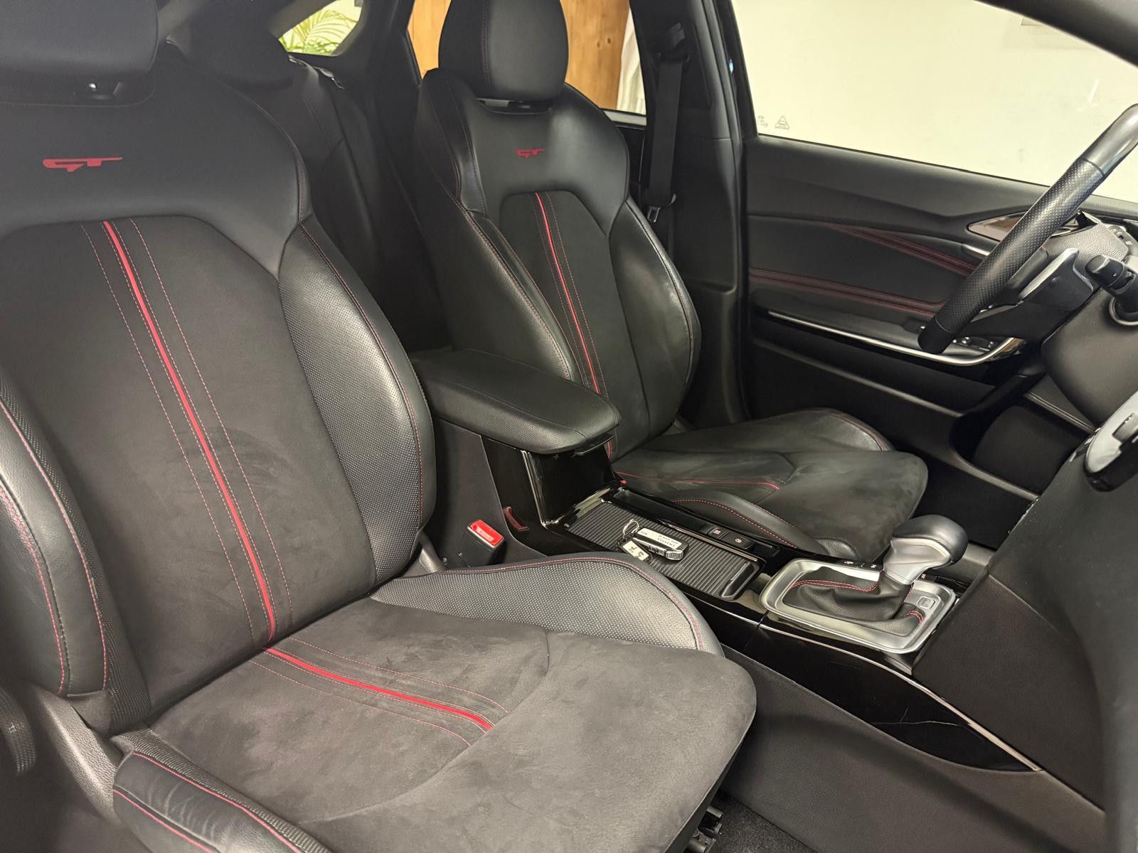 Fahrzeugabbildung Kia pro cee'd / ProCeed / LED / NAVI / SCHECKHEFT /