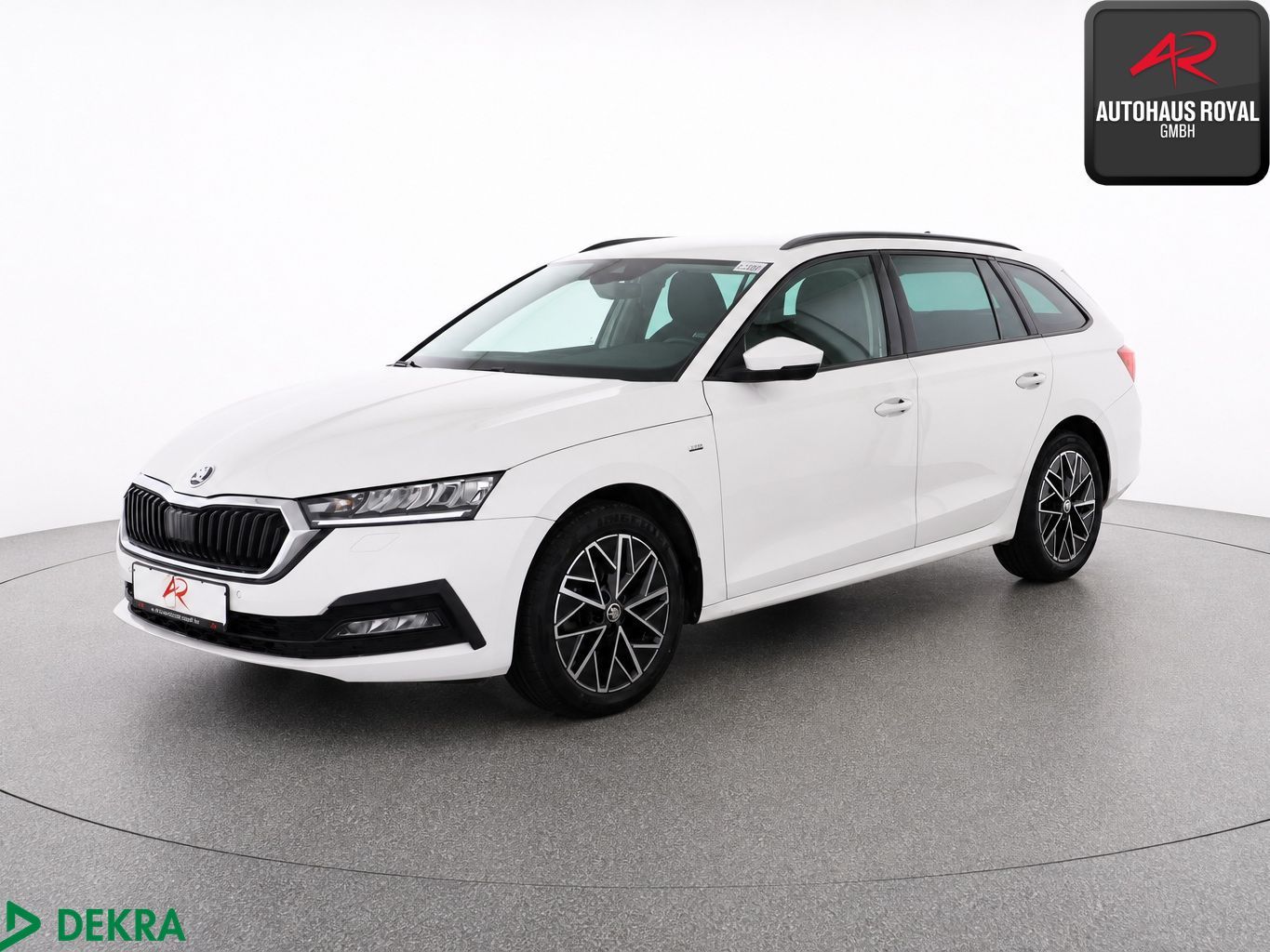 Skoda Octavia Combi 2.0 TDI KAMERA,STANDHZ,MASSAGE,ACC