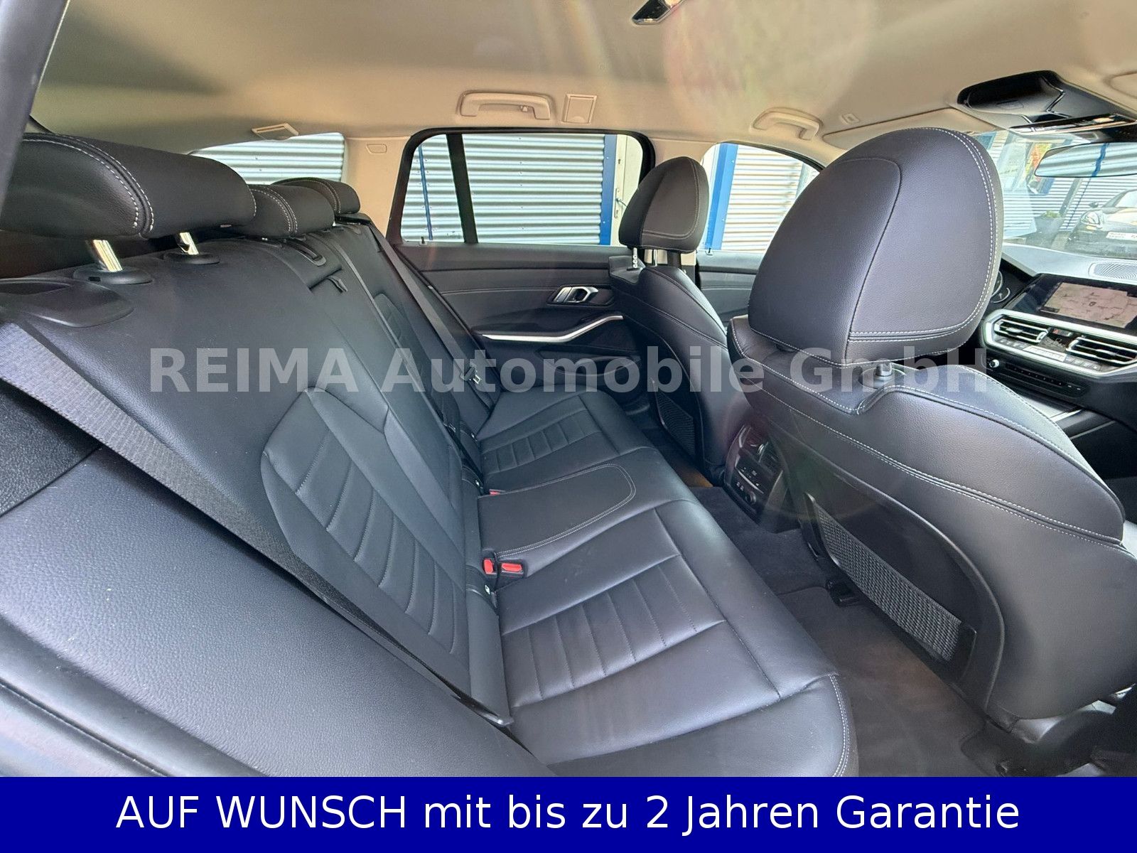 Fahrzeugabbildung BMW 330d  Touring xDrive Sport Line, LED