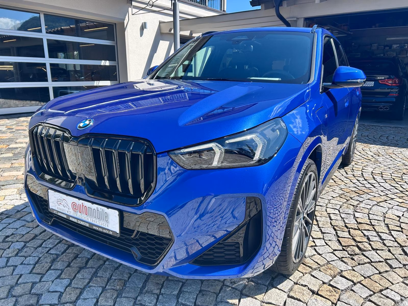BMW X1 xDrive30e M Sport PRO|Pano|AHK|DrAssPlus|20"