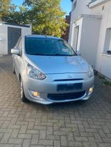 Mitsubishi MITSUBISHI SPACE STAR 1,2 Benzin EZ.12/201... - gebrauchte Mitsubishi Space Star aus dem Jahr 2013