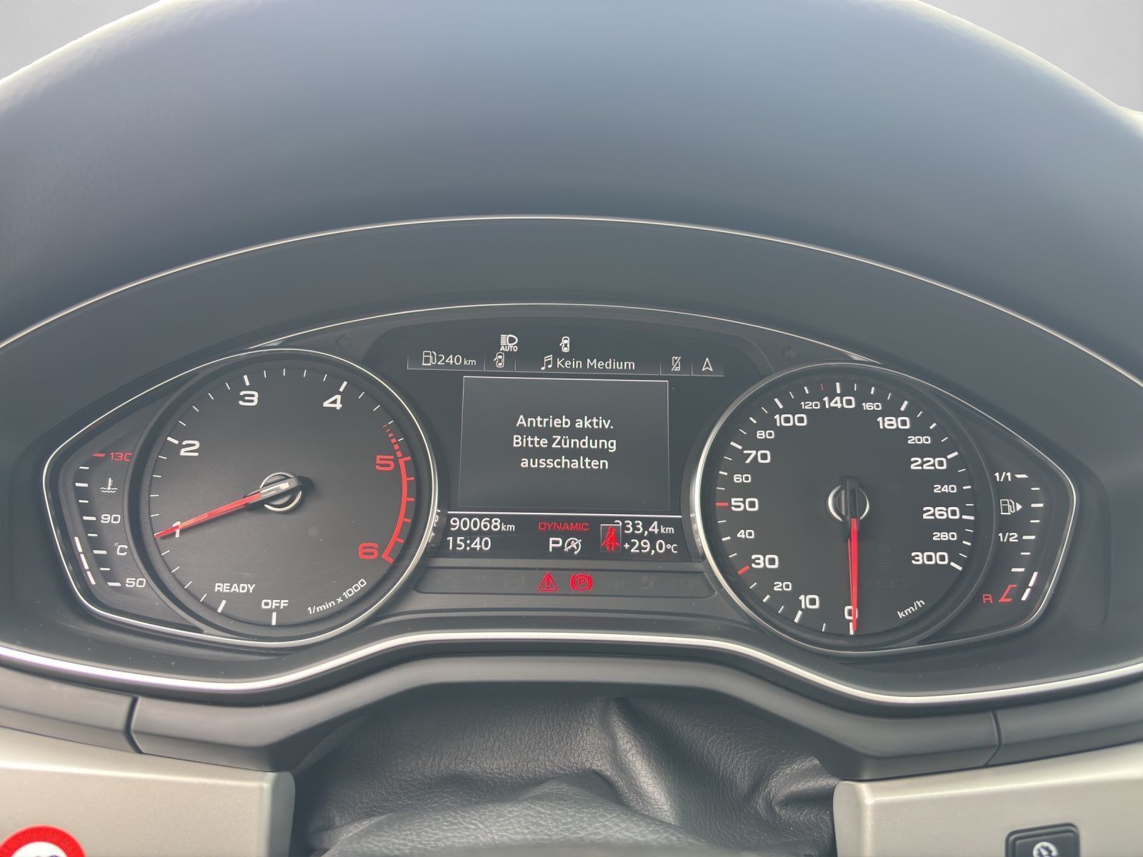 Audi A4 - Bild 11
