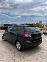 Volkswagen Golf Plus UNITED Edition Gepfle... - VW Golf Plus Gebrauchtwagen in Karlsruhe