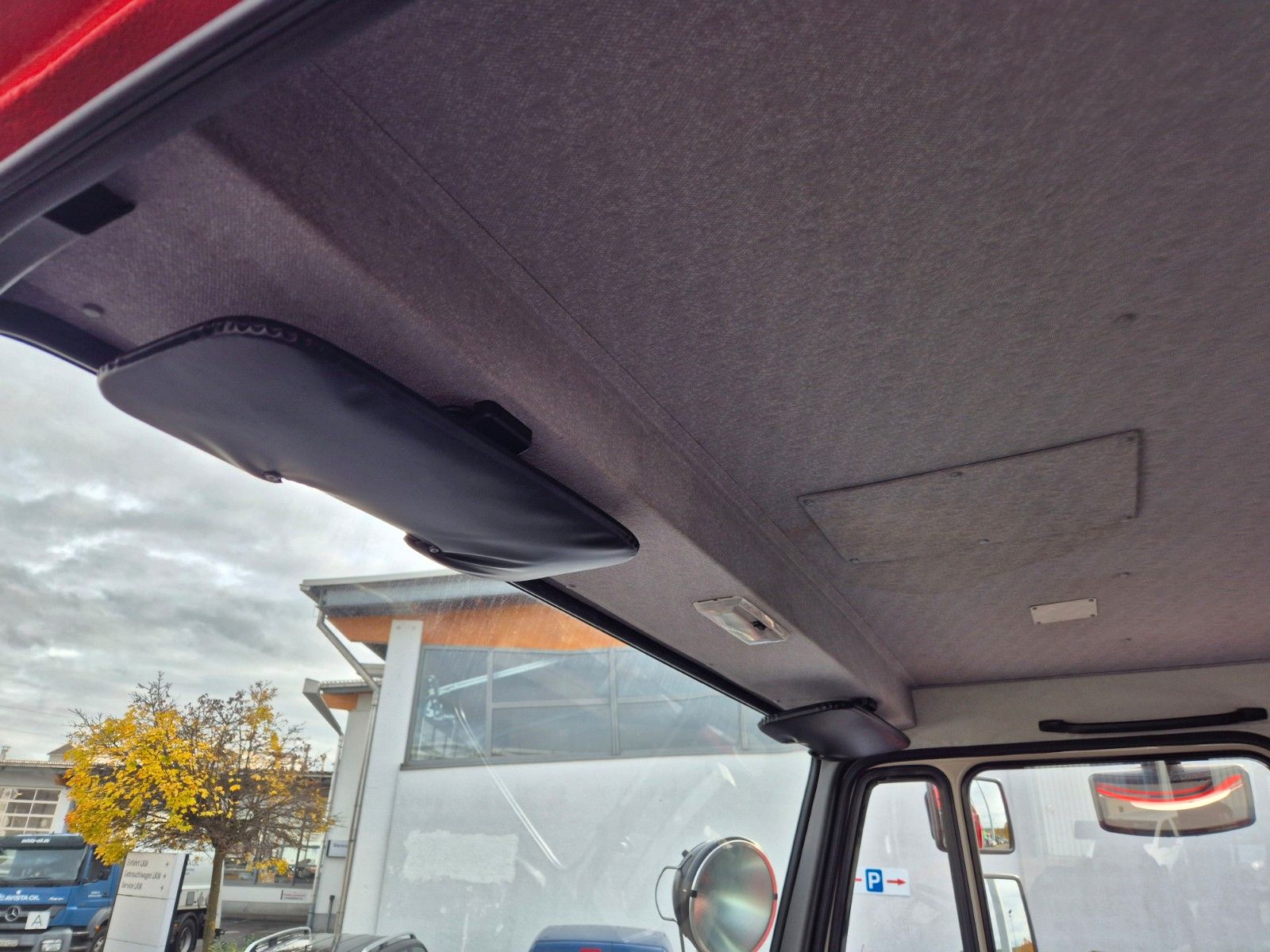 Fahrzeugabbildung Mercedes-Benz 1224 AF 16/12 Löschfahrzeug 1.680l