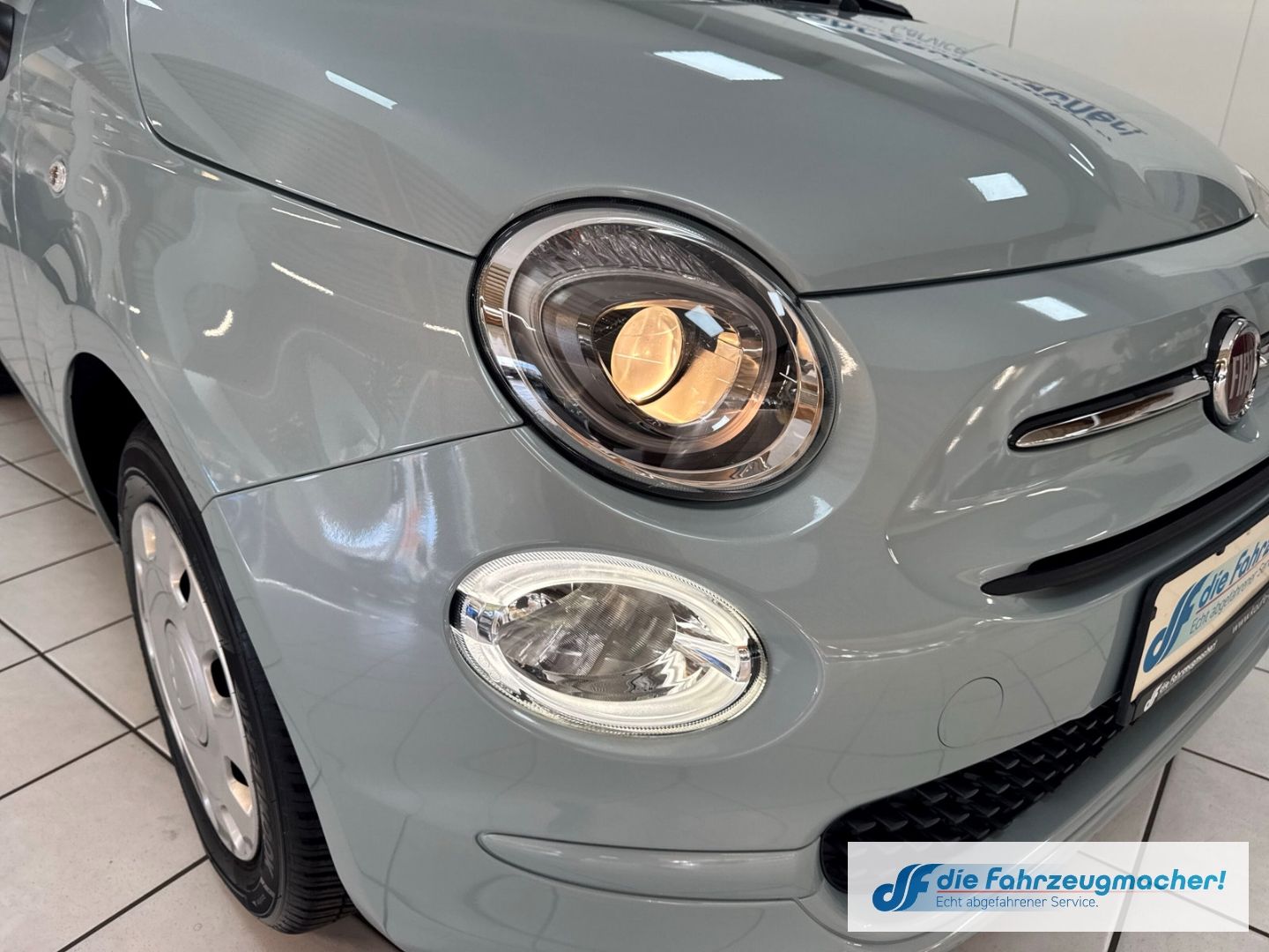 Fahrzeugabbildung Fiat 500 Cabrio Dolcevita 1.0 Mild Hybrid 5tkm Navi A