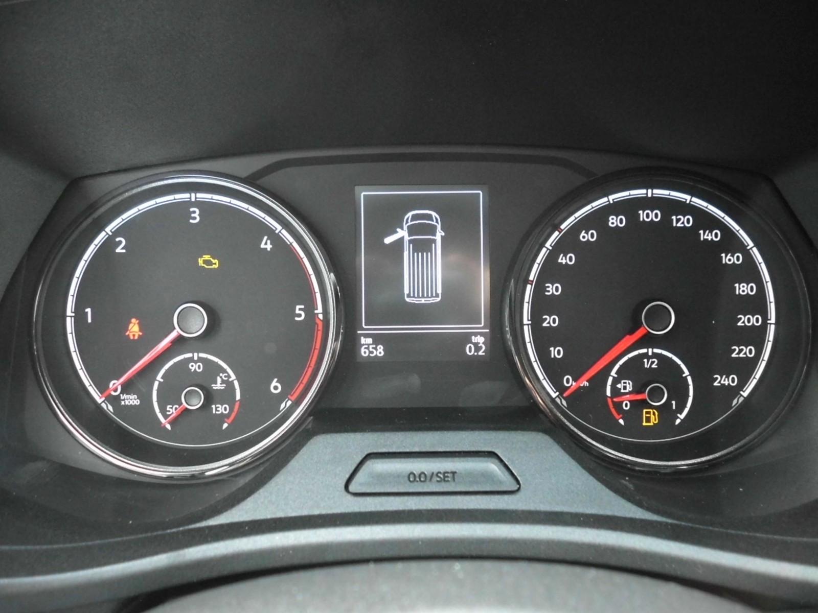 Volkswagen T6.1 Kasten LR Apple,SHZ, Kamera, Navi,Tempo,PDC