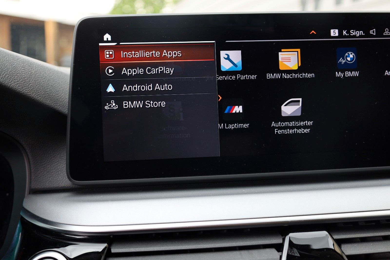 Fahrzeugabbildung BMW 520d xDrive Touring Leder,Navi,LED,Kamera,SH+Sta