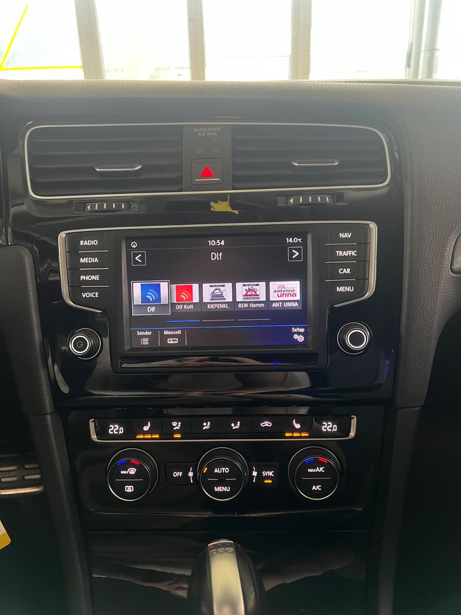 Fahrzeugabbildung Volkswagen Golf VII Lim. 2.0 TDI DSG Allstar *SCHECKHEFTG*