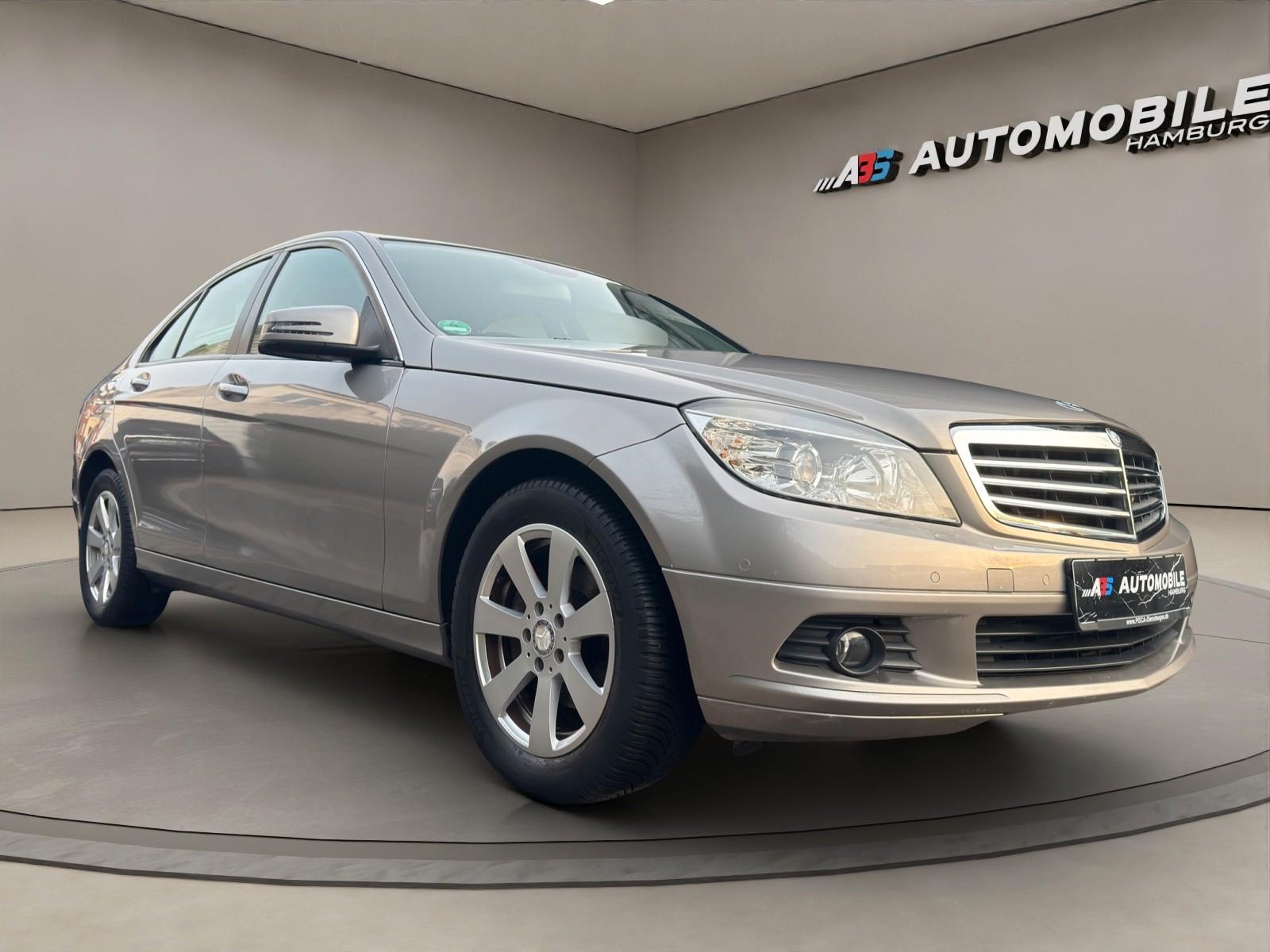 Mercedes-Benz C 180 K ELEGANCE NAVI/ KLIMAAUT/ PDC/ AHK