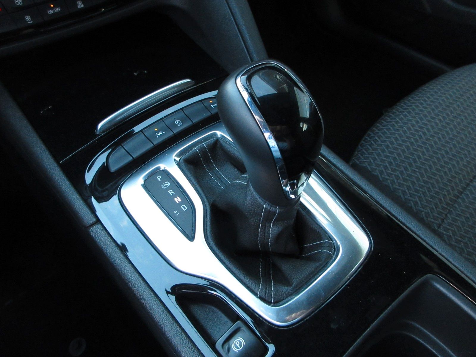 Fahrzeugabbildung Opel Insignia B ST 1.5D LED/NAVI/PDC/SHZ/LHZ