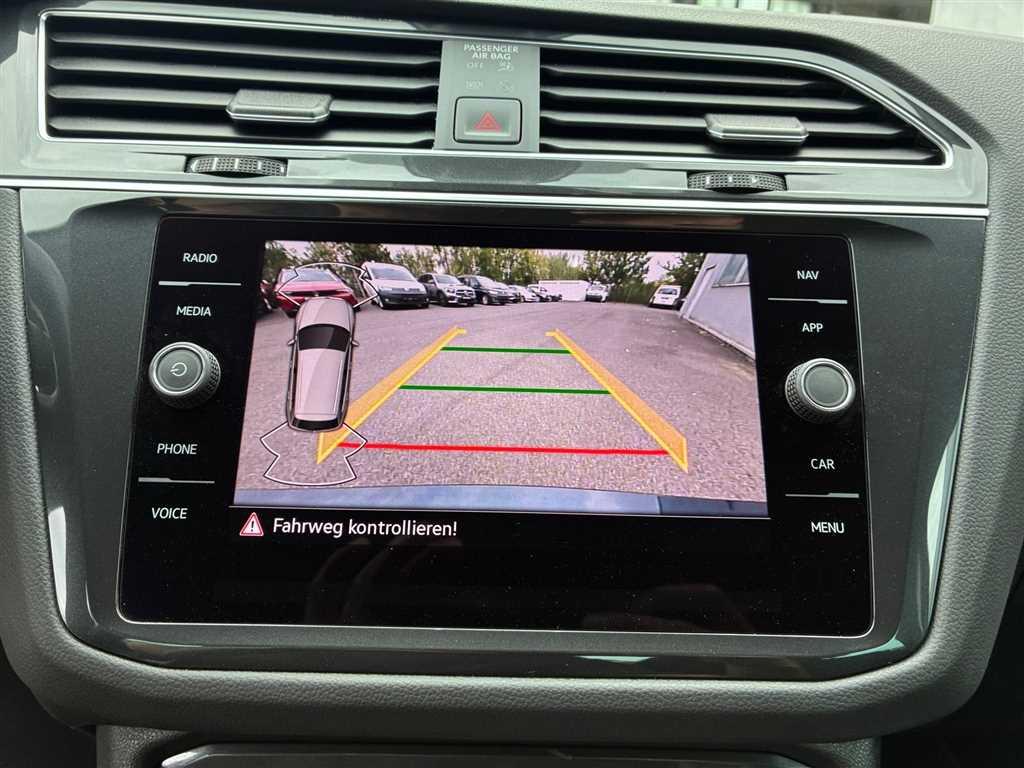 Volkswagen Tiguan Elegance 2.0 TDI DSG BusinessPremium